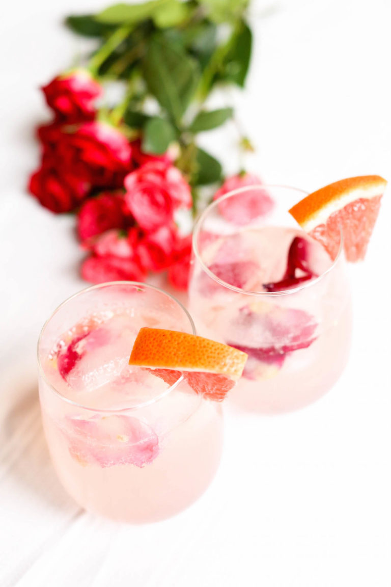 cocktails with grapefruit juice